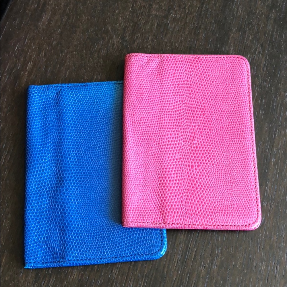 🔥SALE🔥Set of 2 Passport Covers